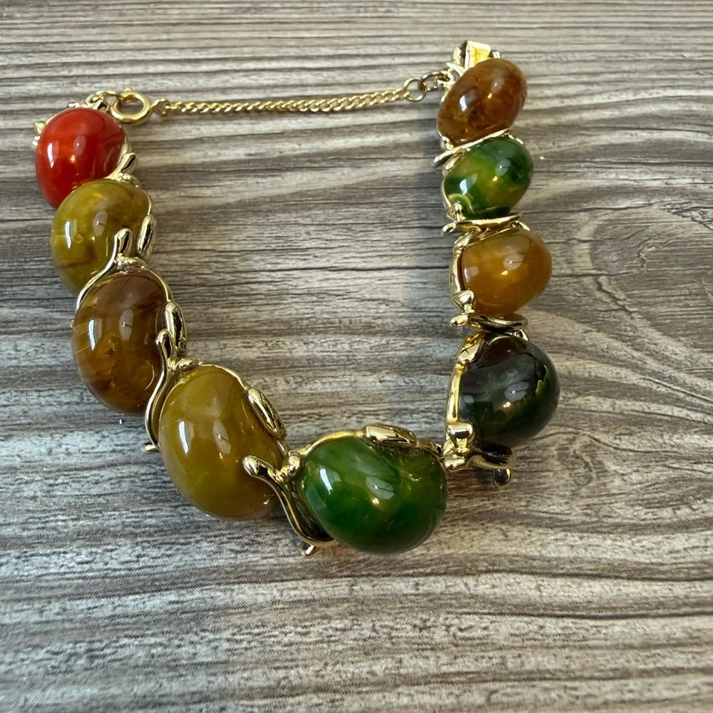 Vintage Bakelite Style Bracelet | Vintage Chained Bracelet 8.5” chain - Picture 8 of 10